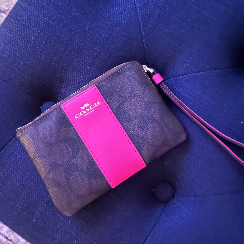 Coach wristlet. Never used.
